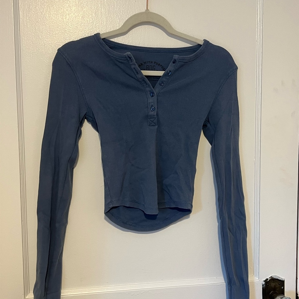 Women's Blue Long Sleeve Top